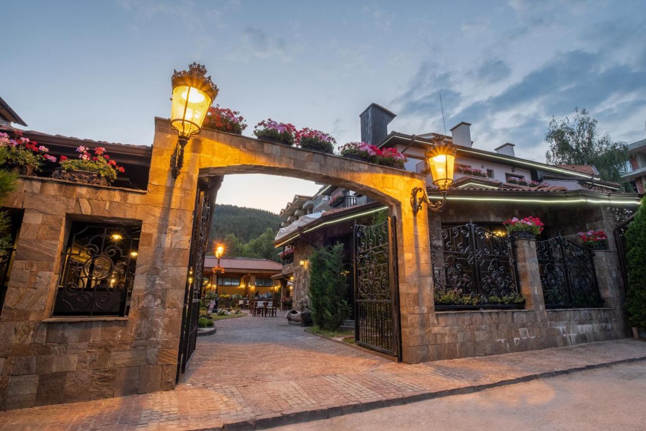 Хотел Том И Нези Класик Velingrad Kültér fotó